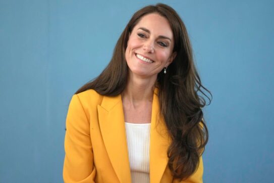 Kate Middleton Height, Age, Husband, Children, Family, Biography & More ...